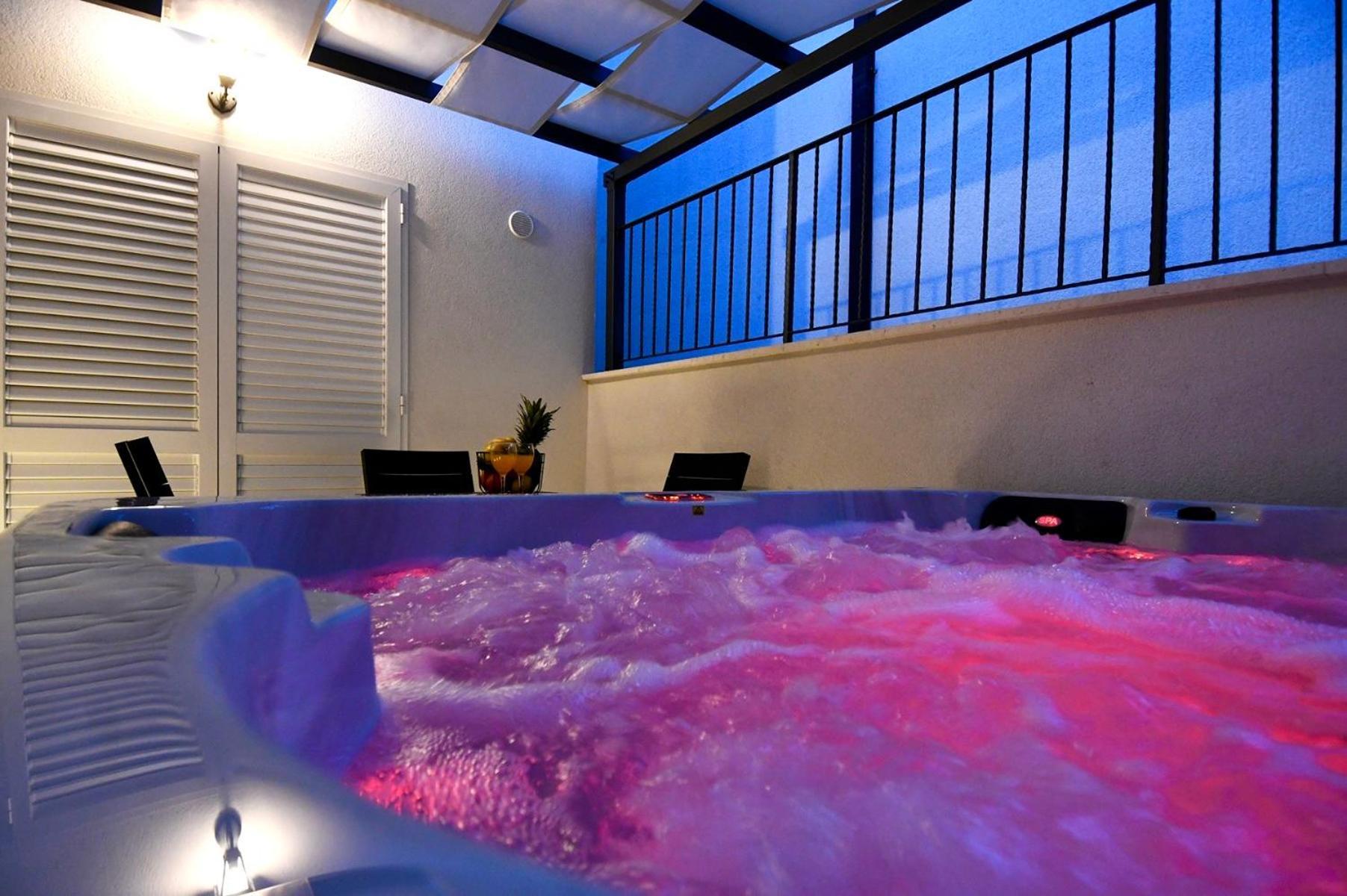 Jacuzzi Apartment Minnie 杜布罗夫尼克 外观 照片